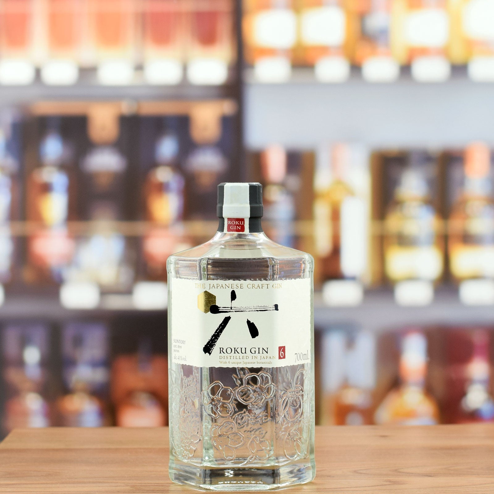 ROKU GIN 700ml 43% 日本製　2本セット Amazon.co.jp: ROKU〈六〉 OSAKA BRILLIANCE EDITION ×ROKU〈六
