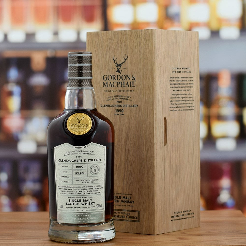 Glentauchers 'Gordon & MacPhail' 1990 / 31 years old 53.8